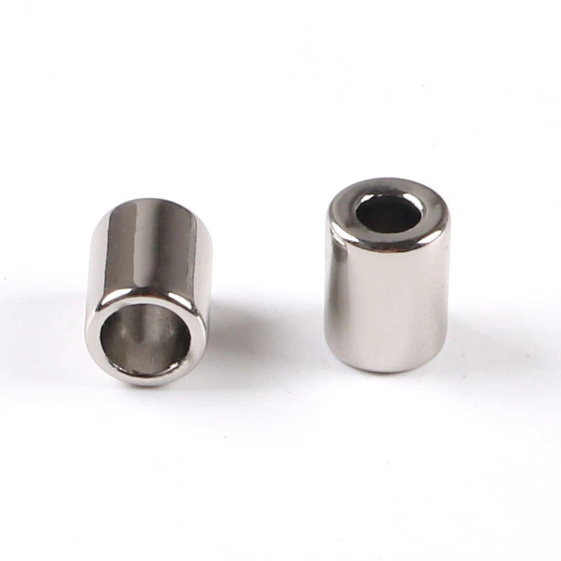 metal drawstring ends