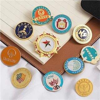 Badges en émail sur mesure