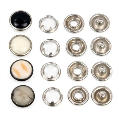 Boutons pression en nacre
