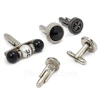 Boutons de smoking et boutons de manchette