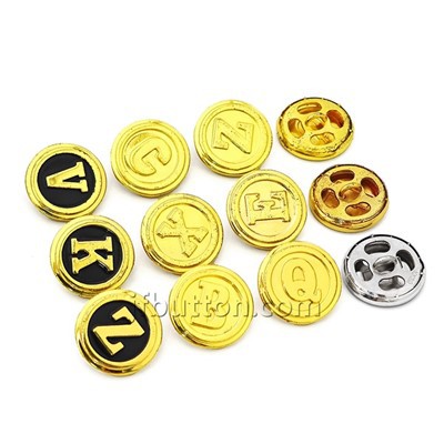 Gros boutons noirs pour manteau