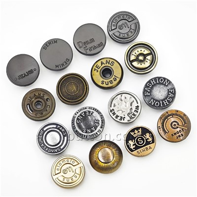 Bouton en métal pour jeans
